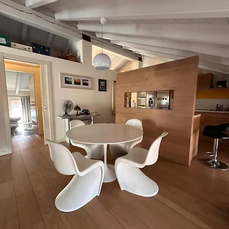 Shangri La - Two Bedroom Mansard
