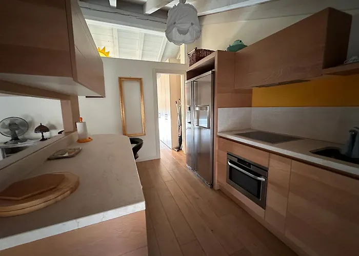 Lejlighed Shangri La - Two Bedroom Mansard