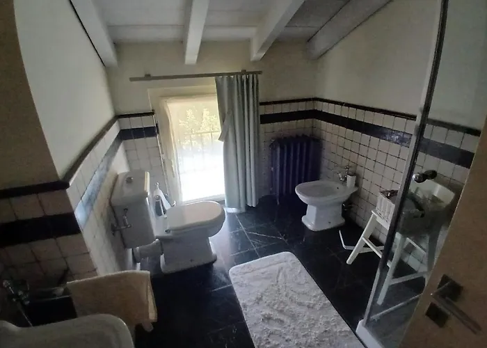 Shangri La - Two Bedroom Mansard *